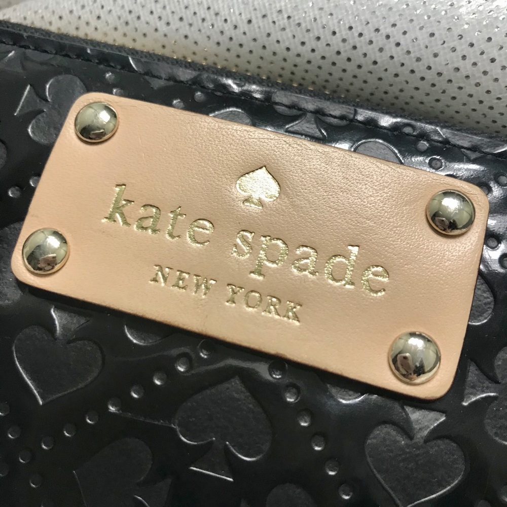 KATE SPADE Patent Spade Wallet Zip Around